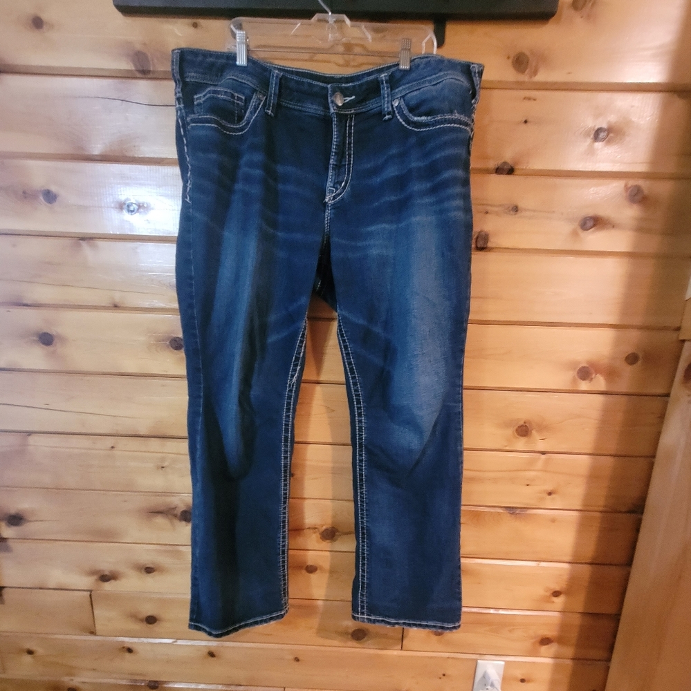 Silver jeans size 18w x 33L